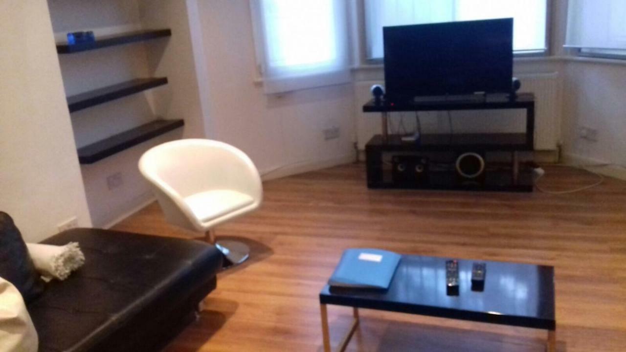 דירות לונדון Stylish 1 Bed In Earls Court מראה חיצוני תמונה