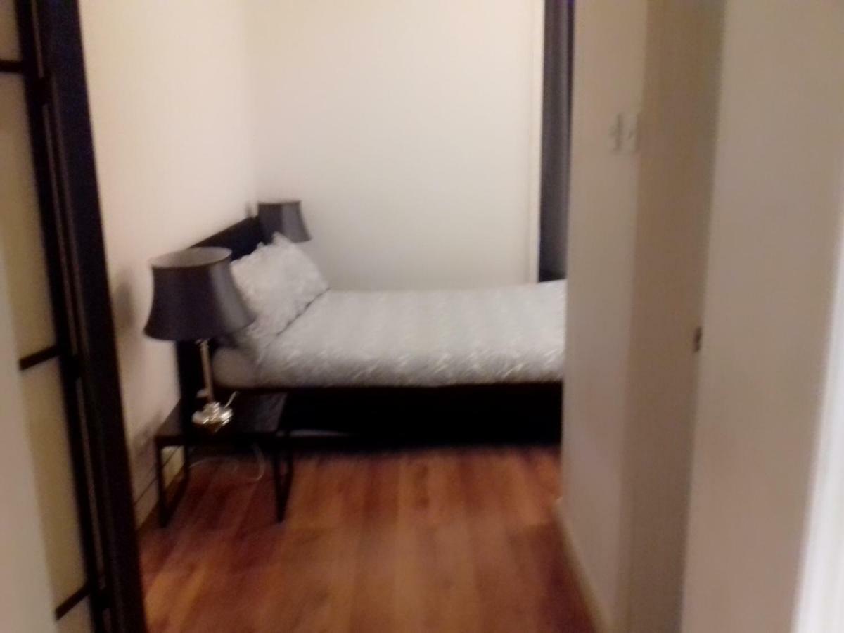 דירות לונדון Stylish 1 Bed In Earls Court מראה חיצוני תמונה